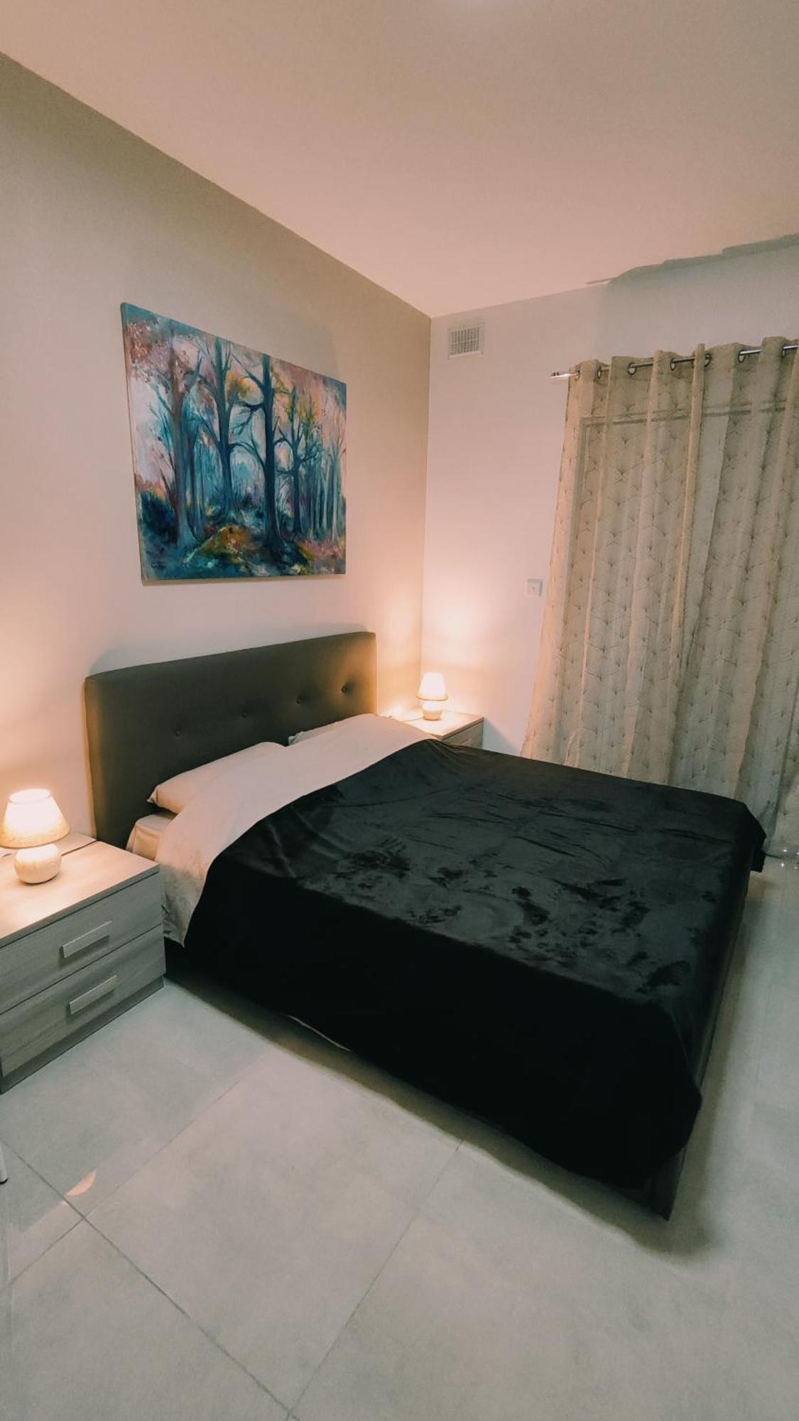 Fairwinds - Double Room With Ensuite - Luqa Airport - Self Check In & Out Available Extérieur photo